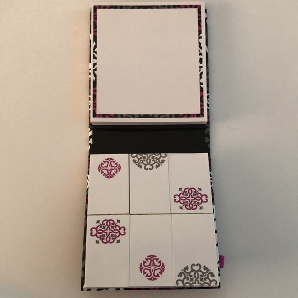 🩷🤍🖤 Vera Bradley Canterberry Magenta Post-It Note Pad 🗒️ NWOT 🖤🤍🩷 - Picture 3 of 6